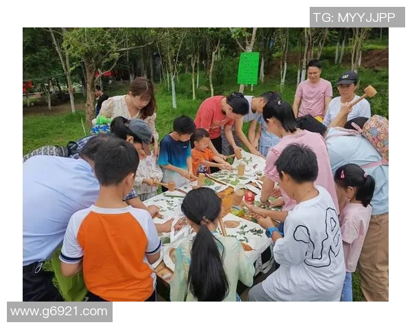 足球明星外号做家务的趣味生活揭秘与家庭责任感的完美结合